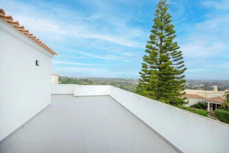 Moradia T6 para Venda em Albufeira e Olhos de Água Foto 20