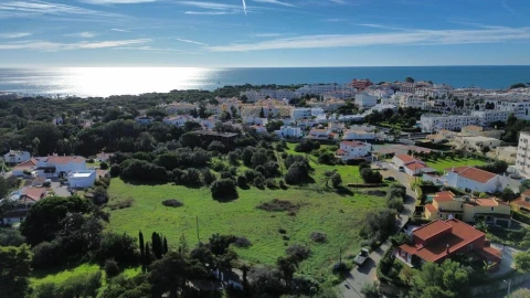 Terreno para Venda em Albufeira e Olhos de Água