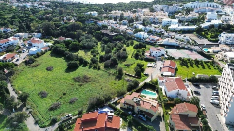 Terreno para Venda em Albufeira e Olhos de Água