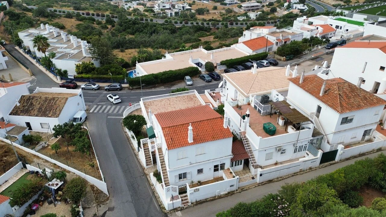 Moradia T3 para Venda em Albufeira e Olhos de Água Foto 37