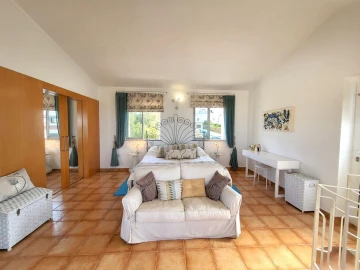 Moradia T3 para Venda em Albufeira e Olhos de Água