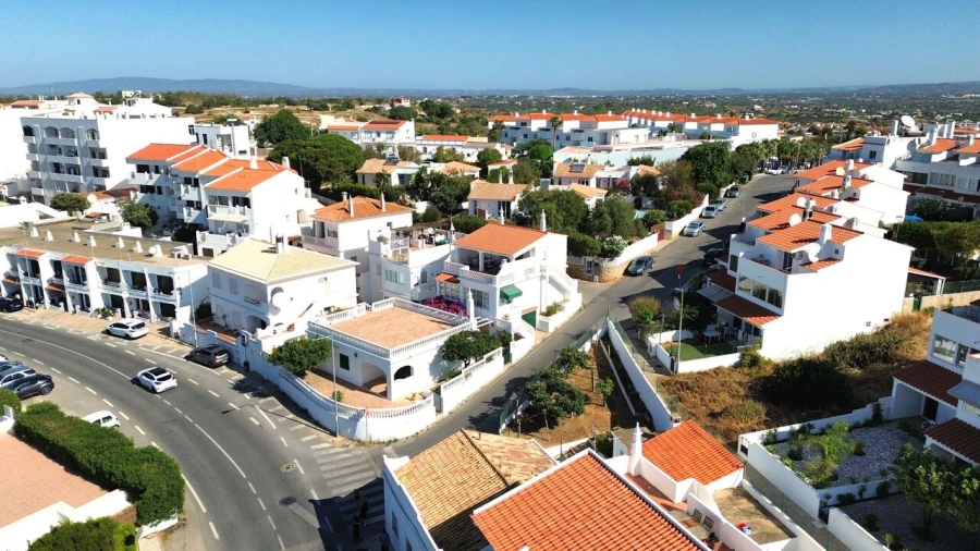 Moradia T3 para Venda em Albufeira e Olhos de Água Foto 35