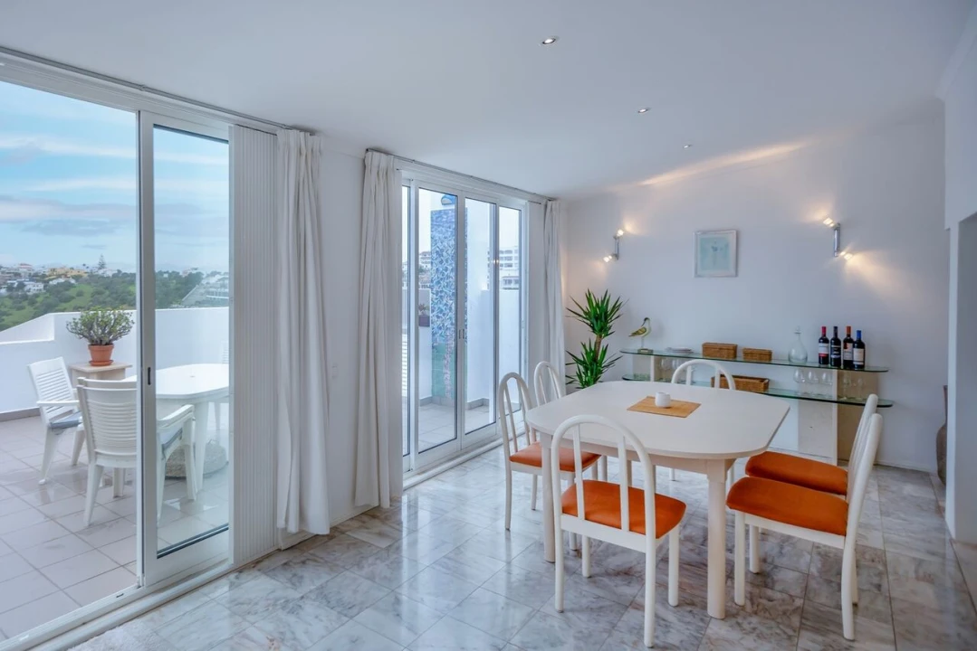Apartamento T3 para Venda em Albufeira e Olhos de Água Foto 12