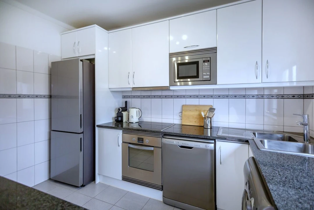 Apartamento T3 para Venda em Albufeira e Olhos de Água Foto 11