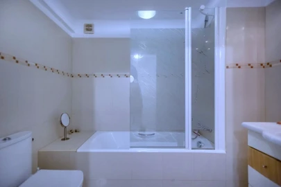 Apartamento T3 para Venda em Albufeira e Olhos de Água