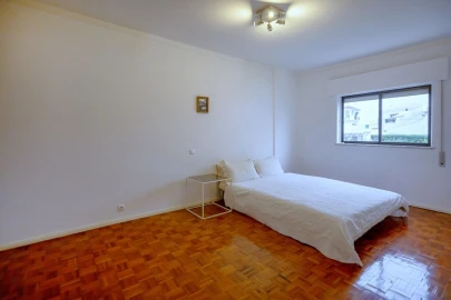 Apartamento T3 para Venda em Albufeira e Olhos de Água