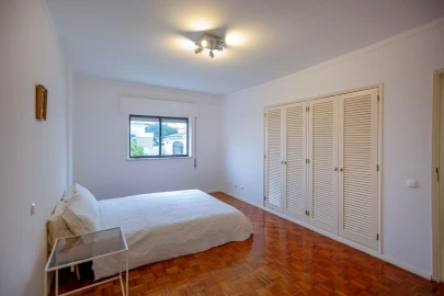 Apartamento T3 para Venda em Albufeira e Olhos de Água