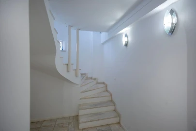 Apartamento T3 para Venda em Albufeira e Olhos de Água