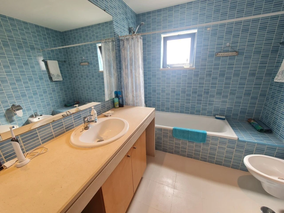 Apartamento T2 para Venda em Albufeira e Olhos de Água Foto 16