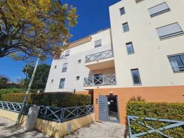 Apartamento T2 para Venda em Albufeira e Olhos de Água