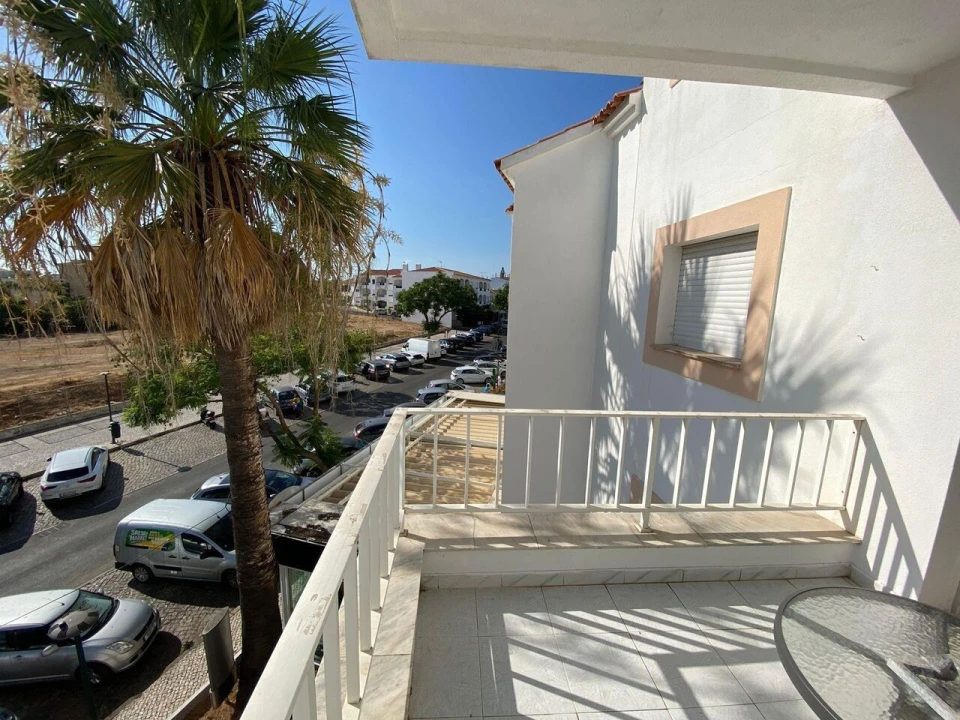 Apartamento T1 para Venda em Albufeira e Olhos de Água Foto 1