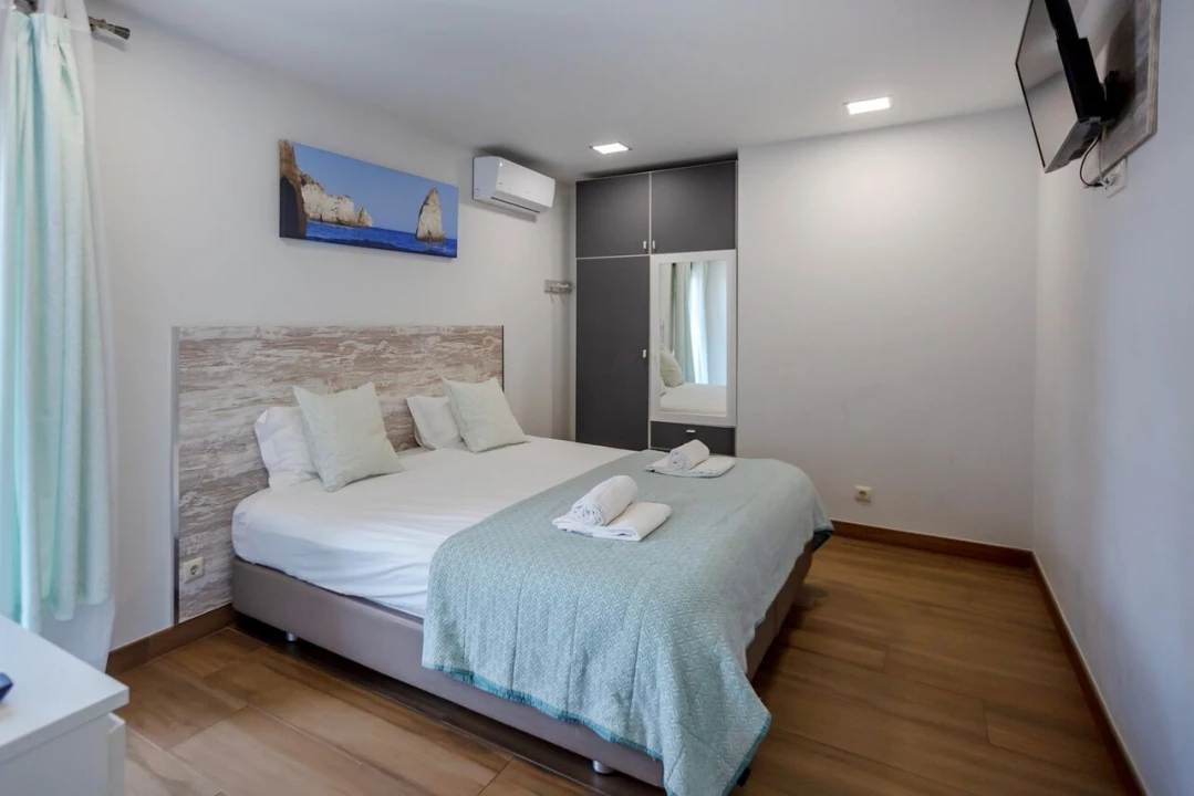 Apartamento T2 para Venda em Albufeira e Olhos de Água Foto 11