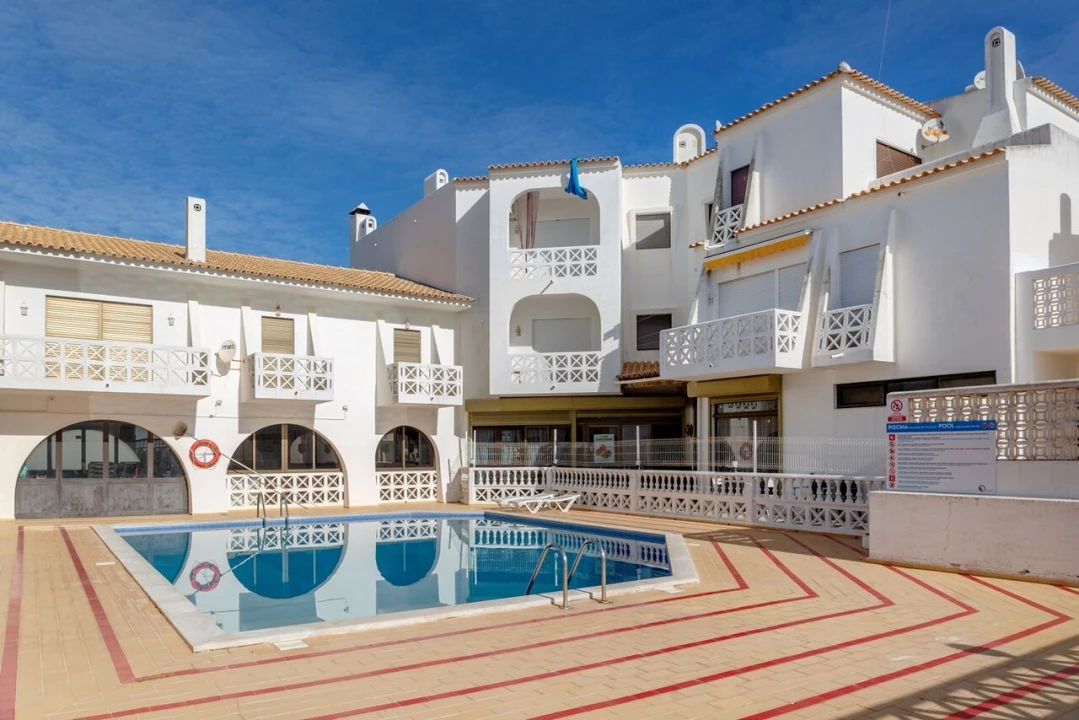 Apartamento T2 para Venda em Albufeira e Olhos de Água Foto 21