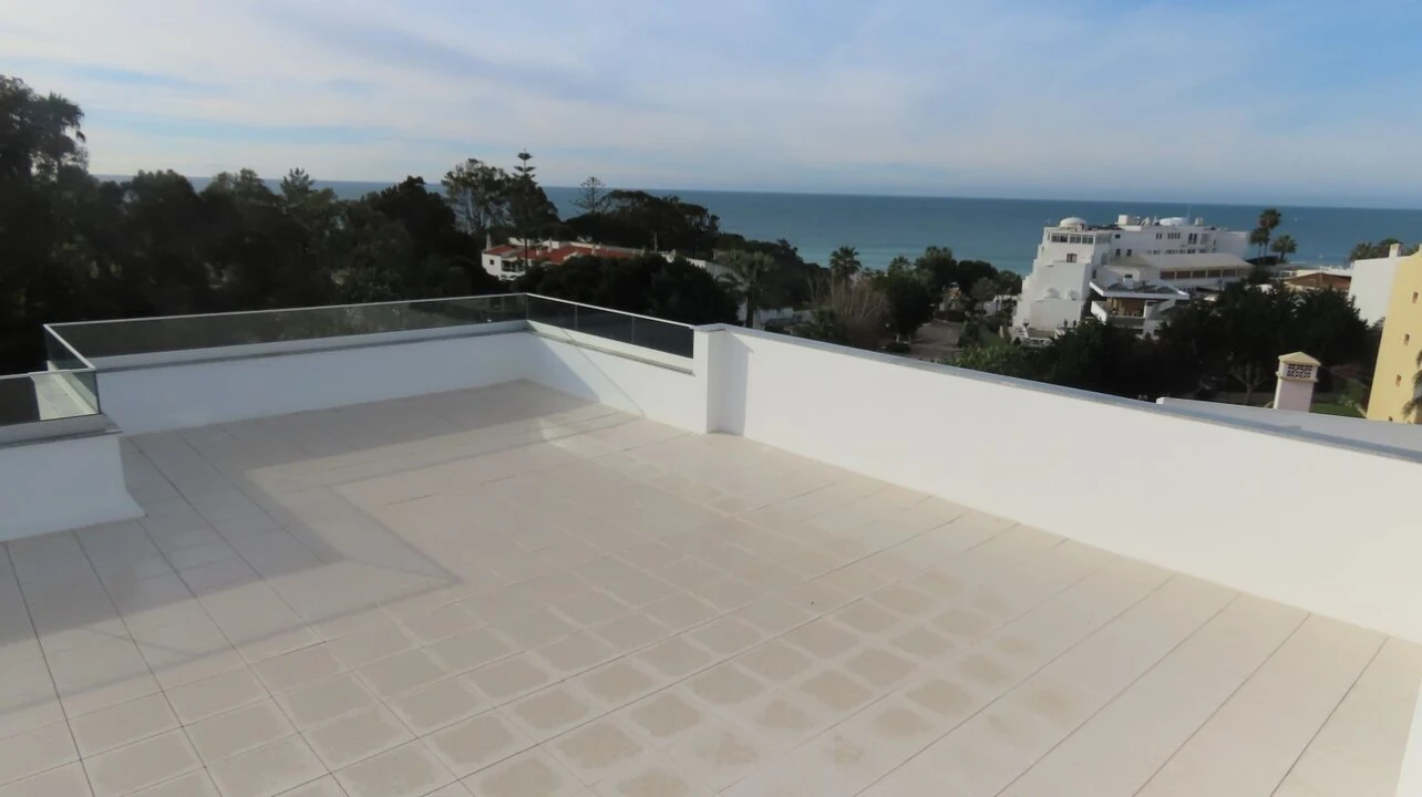Apartamento T3 para Venda em Albufeira e Olhos de Água Foto 16