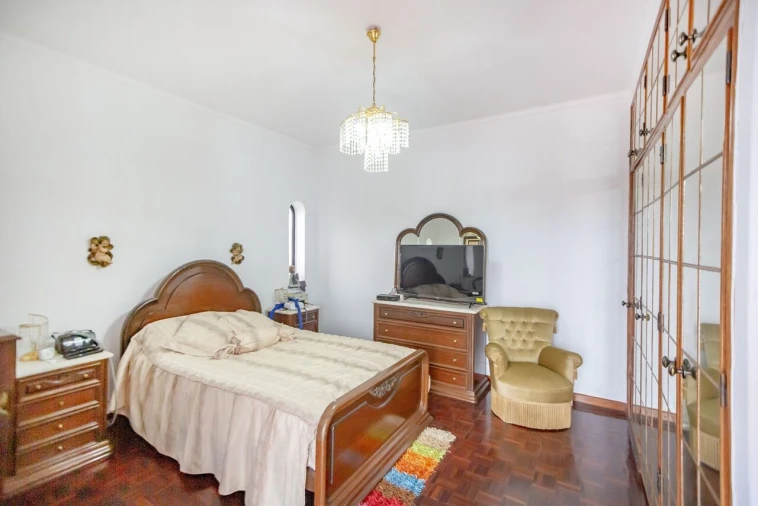 Moradia T4 para Venda em Paderne Foto 16