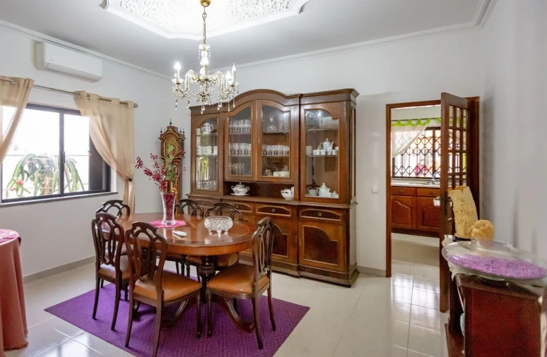 Moradia T4 para Venda em Paderne Foto 8