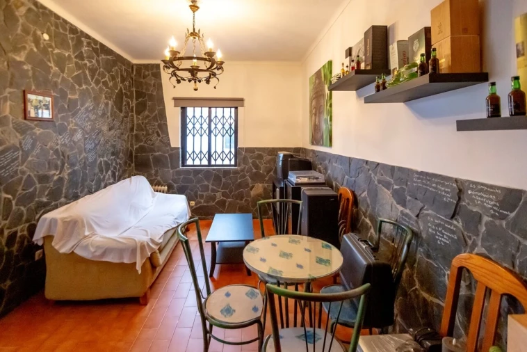 Moradia T4 para Venda em Paderne Foto 38