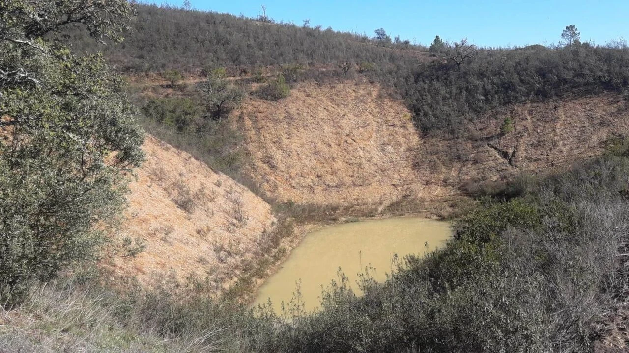 Moradia T3 para Venda em São Bartolomeu de Messines Foto 5