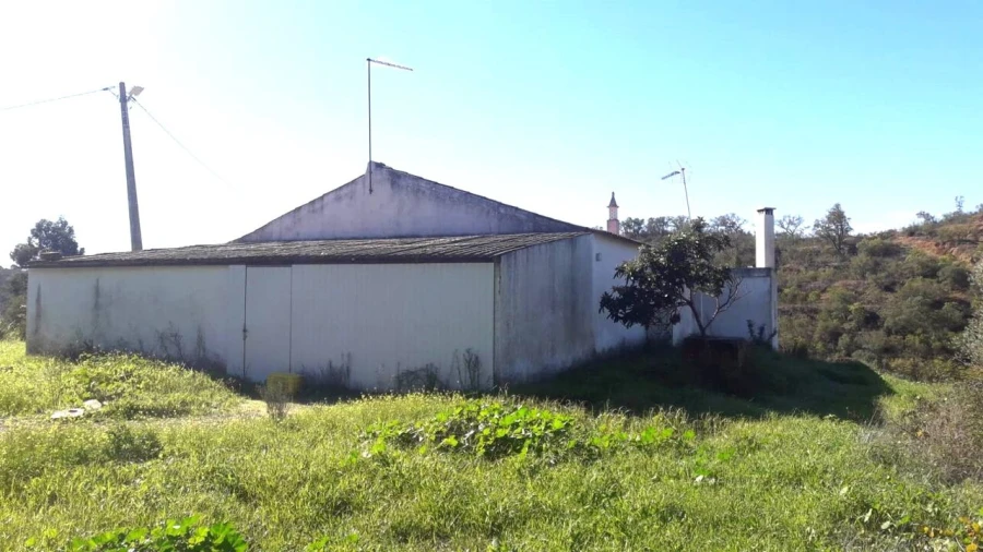 Moradia T3 para Venda em São Bartolomeu de Messines Foto 39