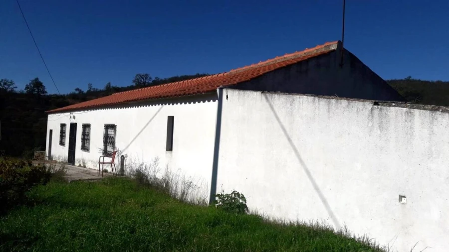 Moradia T3 para Venda em São Bartolomeu de Messines Foto 43