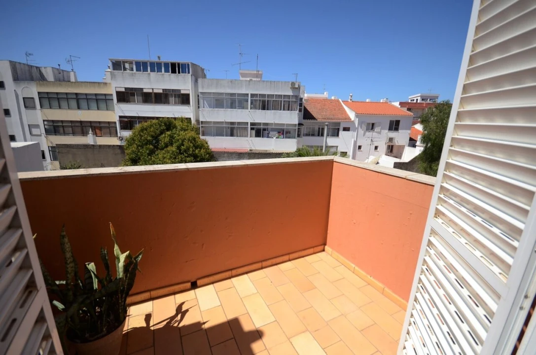 Apartamento T3 para Venda em Silves Foto 33