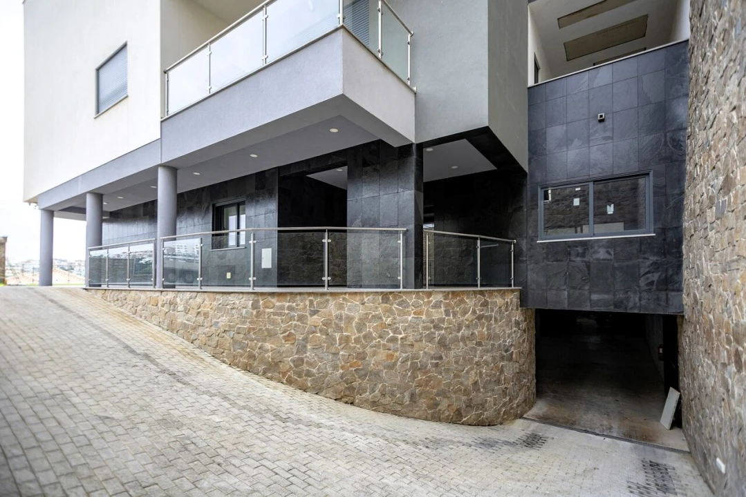 Apartamento T1 para Venda em Albufeira e Olhos de Água Foto 13