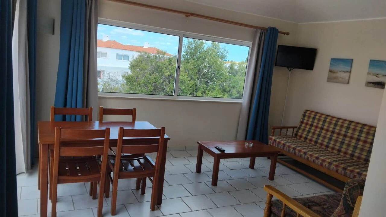 Apartamento T1 para Venda em Albufeira e Olhos de Água Foto 4