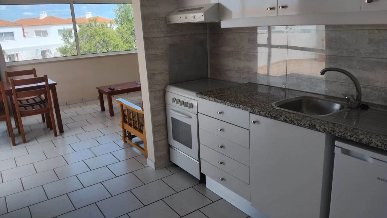 Apartamento T1 para Venda em Albufeira e Olhos de Água Foto 24