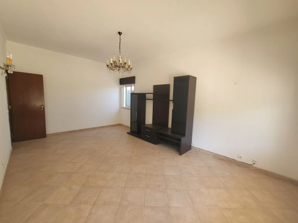Moradia T3 para Venda em Albufeira e Olhos de Água Foto 9