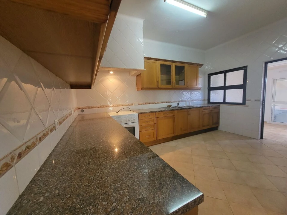 Moradia T3 para Venda em Albufeira e Olhos de Água Foto 4