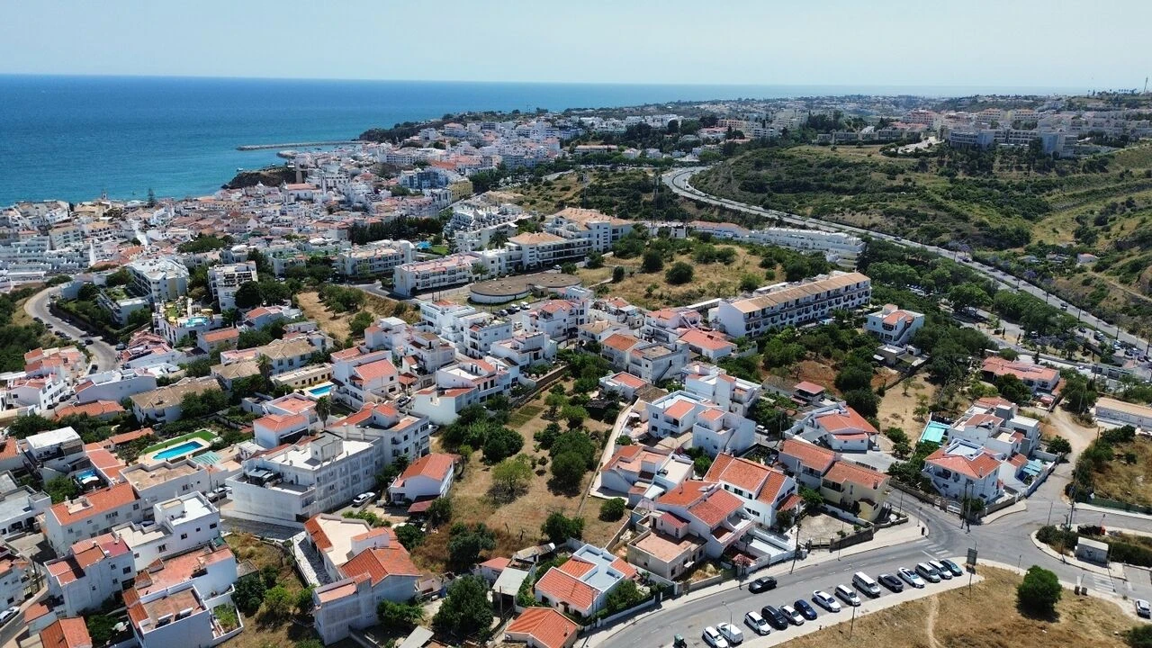 Moradia T3 para Venda em Albufeira e Olhos de Água Foto 39
