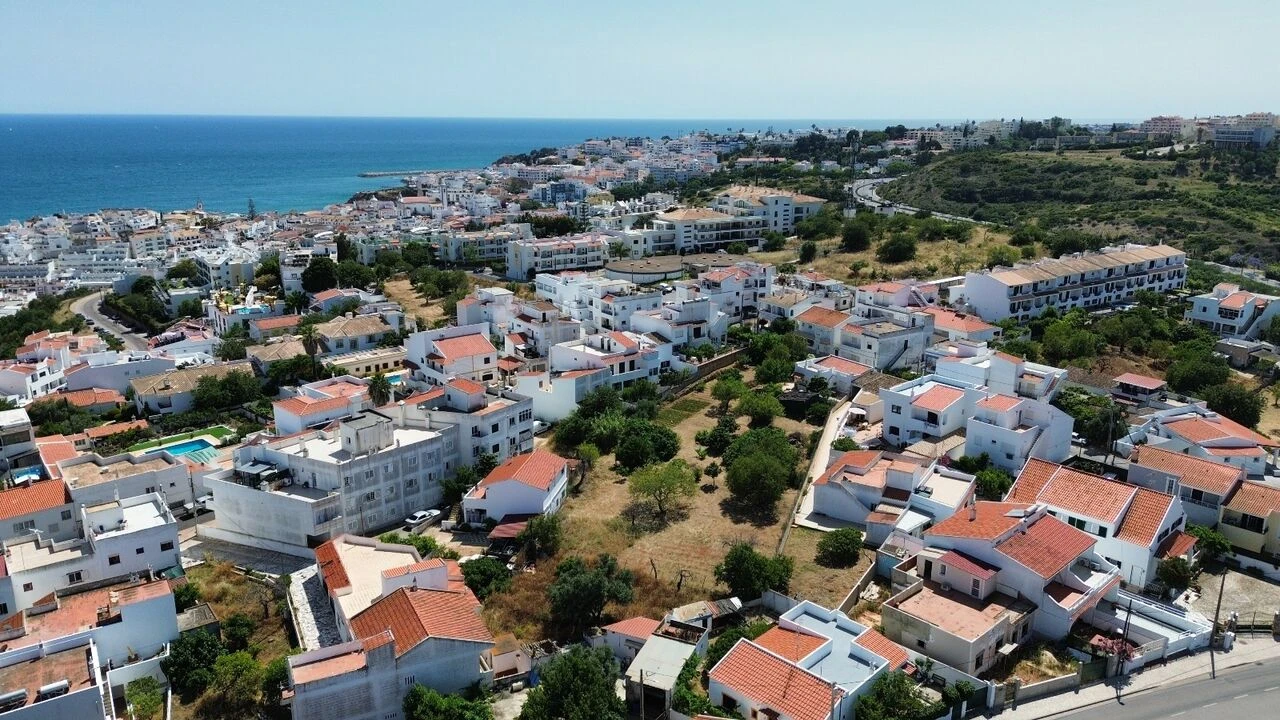 Moradia T3 para Venda em Albufeira e Olhos de Água Foto 41