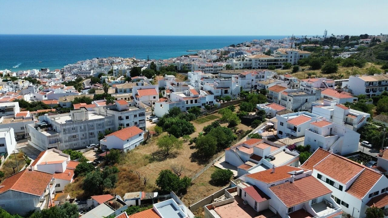 Moradia T3 para Venda em Albufeira e Olhos de Água Foto 42