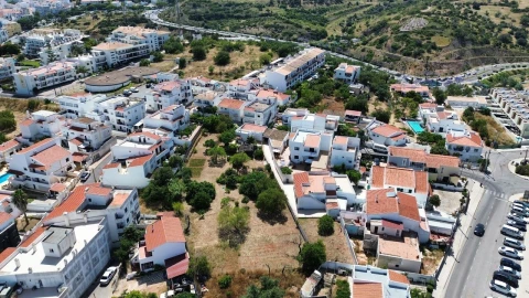 Moradia T3 para Venda em Albufeira e Olhos de Água