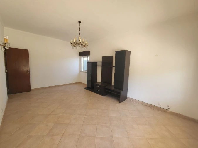 Moradia T3 para Venda em Albufeira e Olhos de Água Foto 9