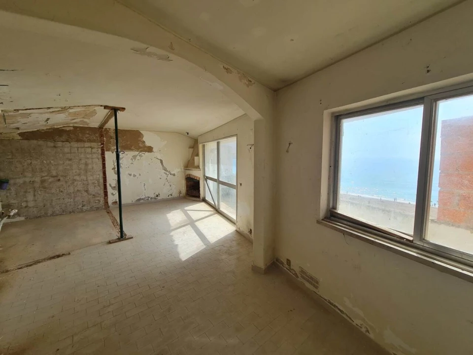 Moradia T6 para Venda em Albufeira e Olhos de Água Foto 21