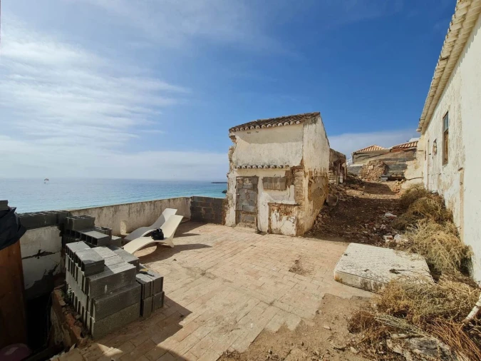 Moradia T6 para Venda em Albufeira e Olhos de Água Foto 7