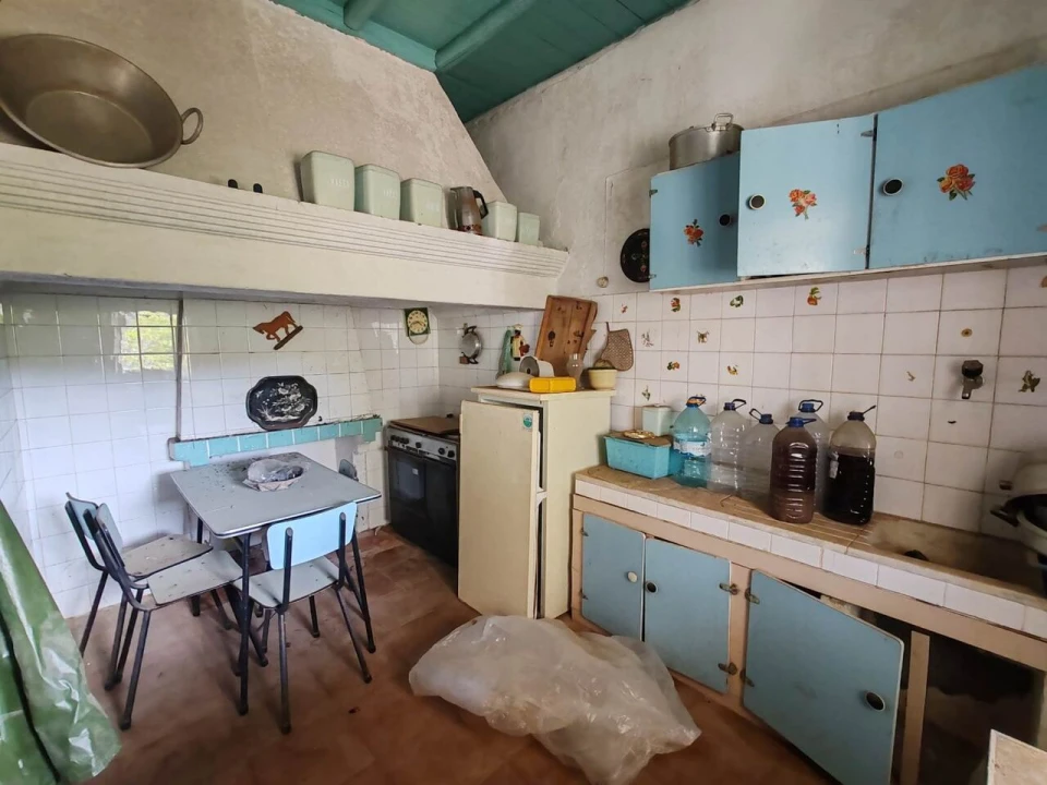 Moradia T6 para Venda em Santana da Serra Foto 3