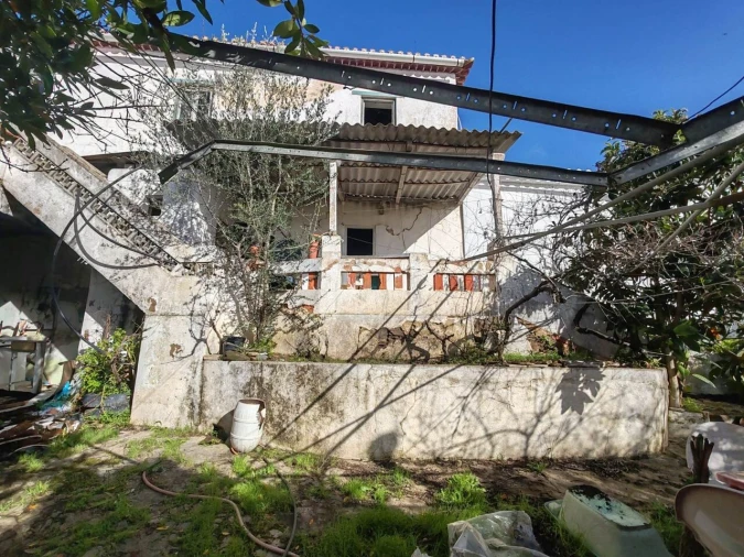 Moradia T6 para Venda em Santana da Serra Foto 10