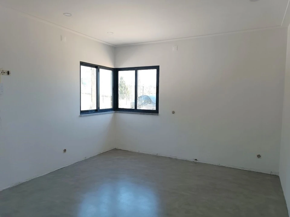 Moradia T7 para Venda em Quarteira Foto 7