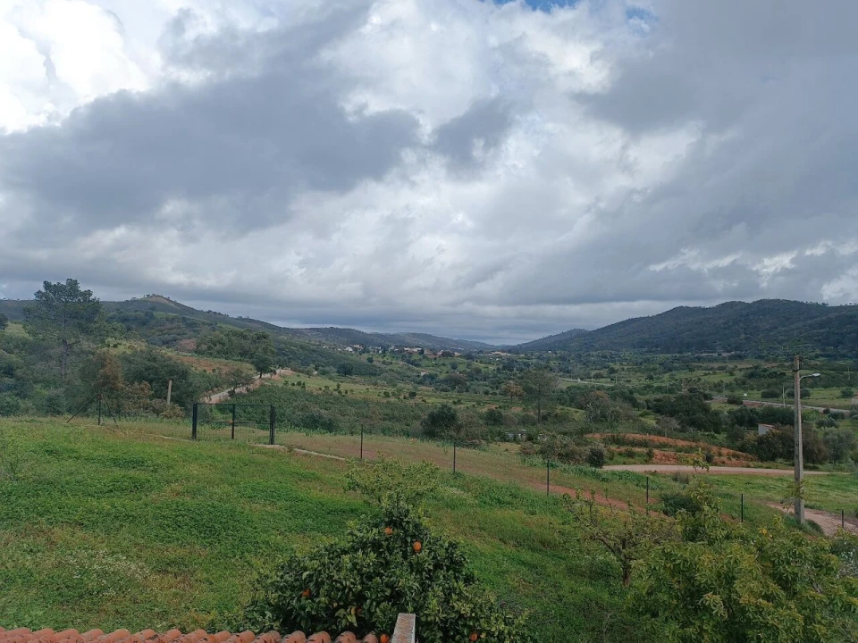 Moradia T3 para Venda em Alte Foto 25