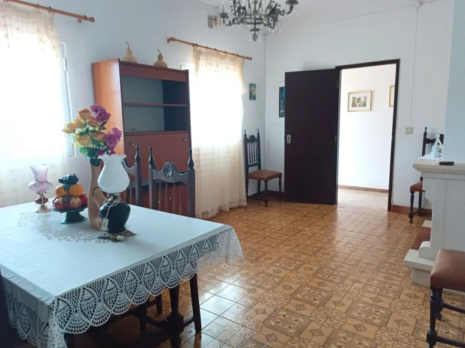 Moradia T3 para Venda em Alte Foto 9