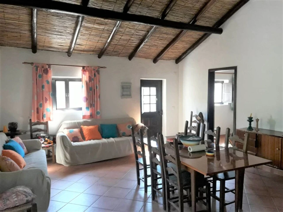 Moradia T2 para Venda em São Marcos da Serra Foto 5