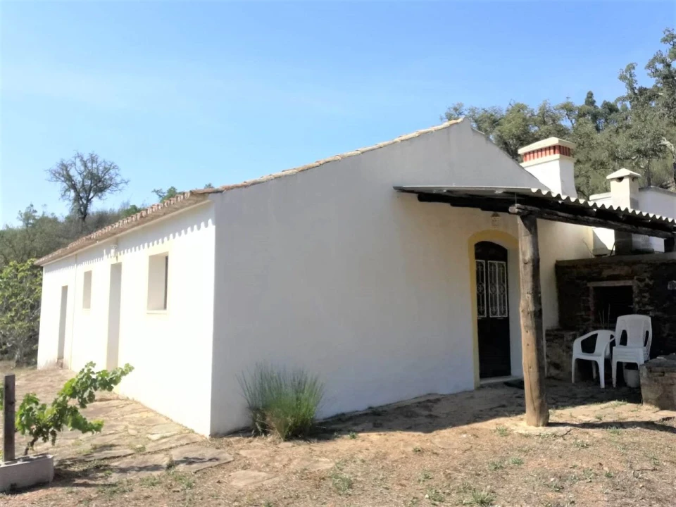 Moradia T2 para Venda em São Marcos da Serra Foto 3