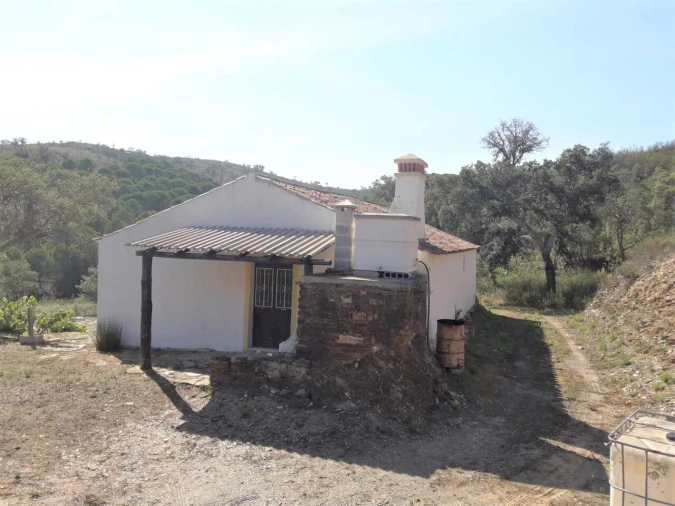 Moradia T2 para Venda em São Marcos da Serra Foto 2