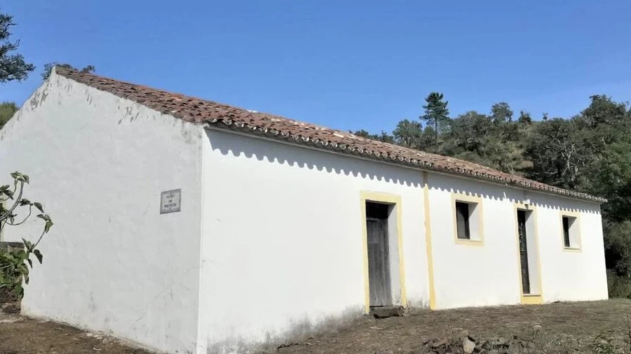 Moradia T2 para Venda em São Marcos da Serra