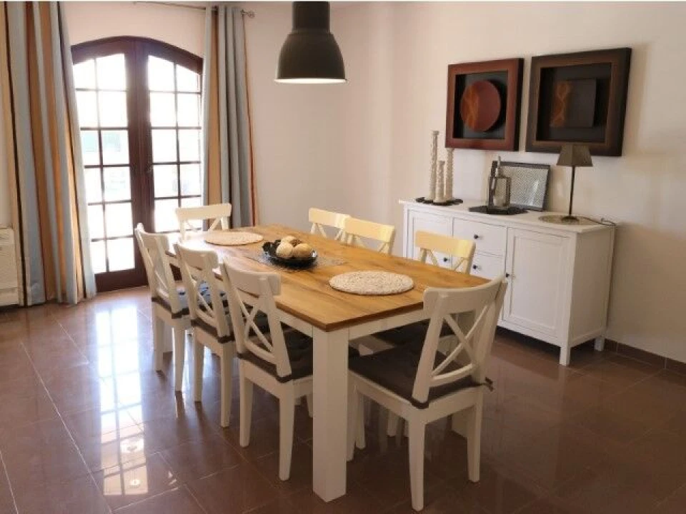 Moradia T4 para Venda em Guia Foto 13