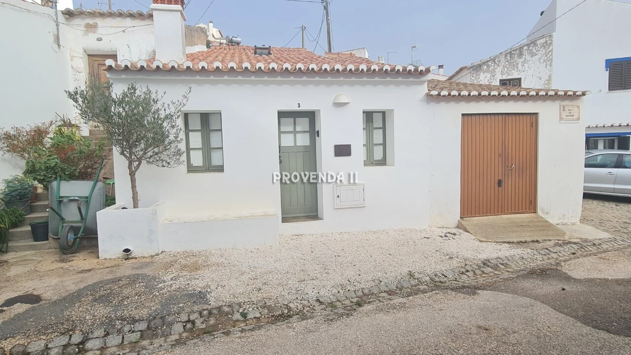 Moradia T1 para Venda em Bordeira Foto 1