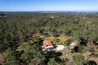 Quinta T2 para Venda em Rogil