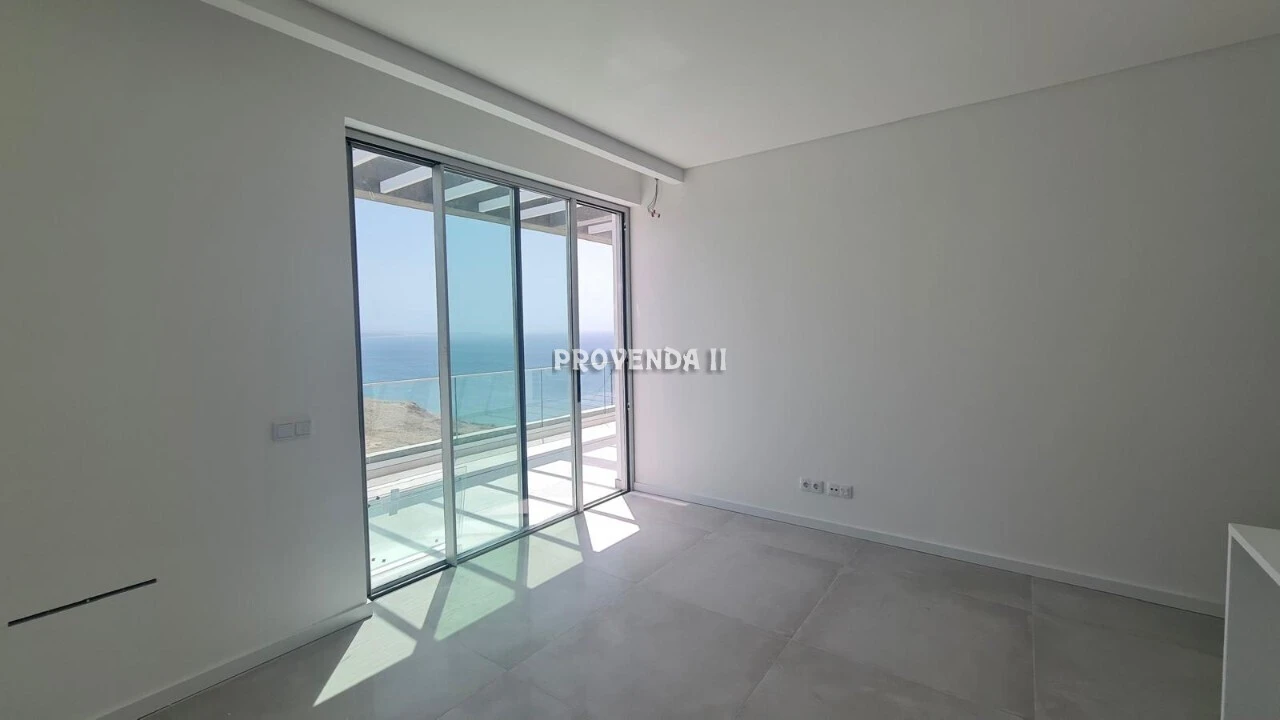 Apartamento T3 para Venda em Aljezur Foto 13